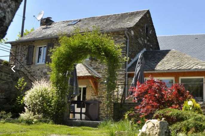 2025-04-gite-la--belle-aubrac